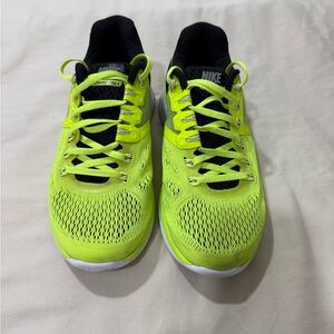 Nike Lunareclipse men’s 8.5